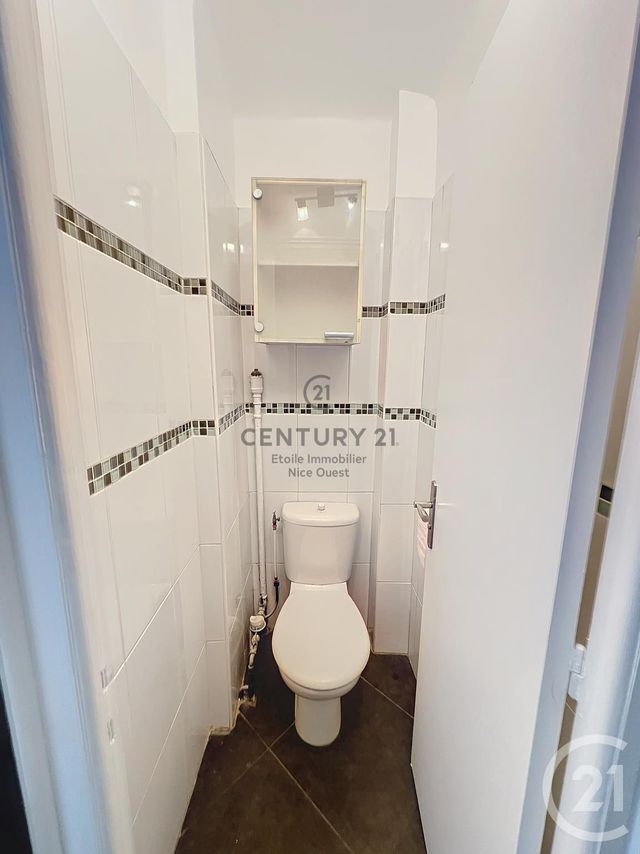 Appartement F2 &agrave; louer - 2 pi&egrave;ces - 44,22 m2 - Nice - 06 - PROVENCE-ALPES-COTE-D-AZUR