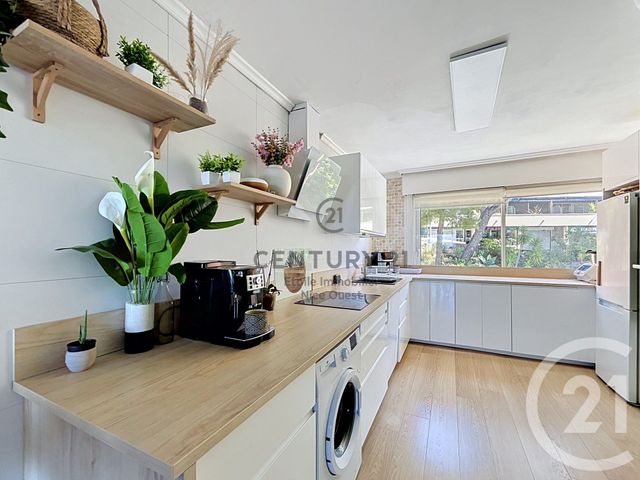 Appartement F4 &agrave; vendre - 4 pi&egrave;ces - 81,79 m2 - Nice - 06 - PROVENCE-ALPES-COTE-D-AZUR