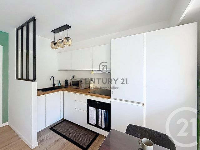 Appartement F1 &agrave; louer - 1 pi&egrave;ce - 27 m2 - Nice - 06 - PROVENCE-ALPES-COTE-D-AZUR