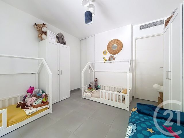 Appartement F4 &agrave; vendre - 4 pi&egrave;ces - 73,61 m2 - Nice - 06 - PROVENCE-ALPES-COTE-D-AZUR