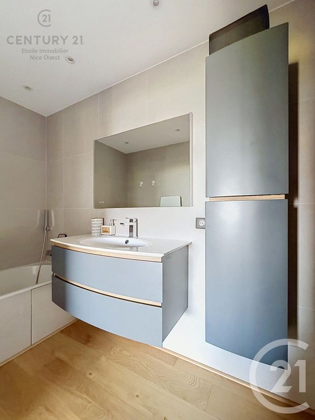 Appartement F4 &agrave; vendre - 4 pi&egrave;ces - 108 m2 - Nice - 06 - PROVENCE-ALPES-COTE-D-AZUR