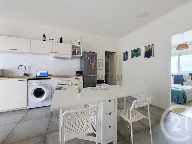 Appartement F3 &agrave; vendre - 4 pi&egrave;ces - 69,73 m2 - Nice - 06 - PROVENCE-ALPES-COTE-D-AZUR