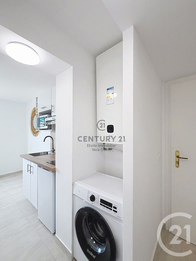 Appartement F2 &agrave; louer - 2 pi&egrave;ces - 25,06 m2 - Nice - 06 - PROVENCE-ALPES-COTE-D-AZUR