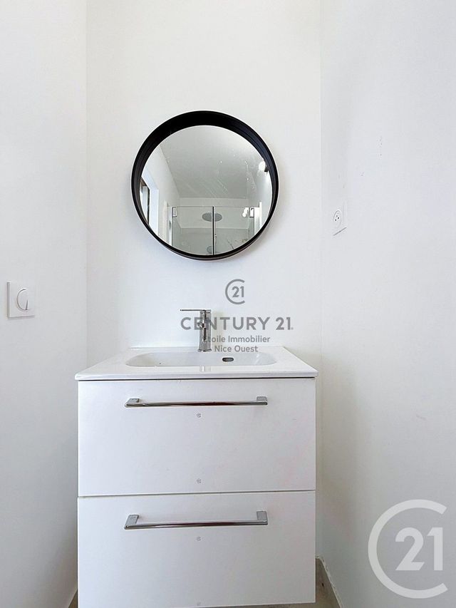 Appartement F2 &agrave; louer - 2 pi&egrave;ces - 25,06 m2 - Nice - 06 - PROVENCE-ALPES-COTE-D-AZUR