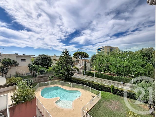 Appartement F2 &agrave; louer - 2 pi&egrave;ces - 25,06 m2 - Nice - 06 - PROVENCE-ALPES-COTE-D-AZUR