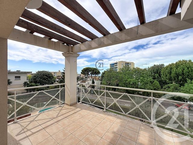 Appartement F2 &agrave; louer - 2 pi&egrave;ces - 25,06 m2 - Nice - 06 - PROVENCE-ALPES-COTE-D-AZUR