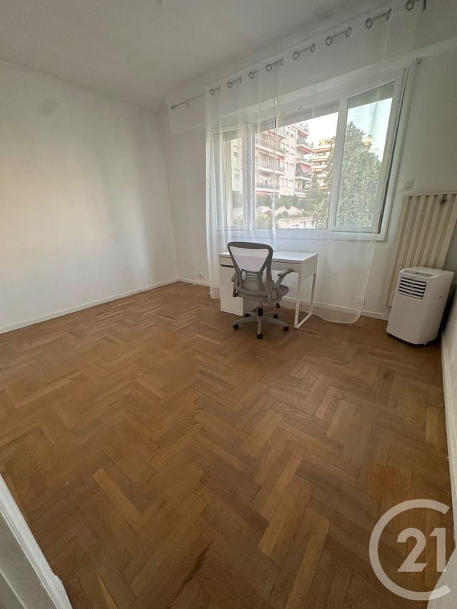 Appartement F3 &agrave; louer - 3 pi&egrave;ces - 69,05 m2 - Nice - 06 - PROVENCE-ALPES-COTE-D-AZUR