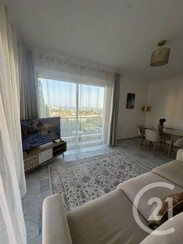 Appartement F3 &agrave; louer - 3 pi&egrave;ces - 69,05 m2 - Nice - 06 - PROVENCE-ALPES-COTE-D-AZUR