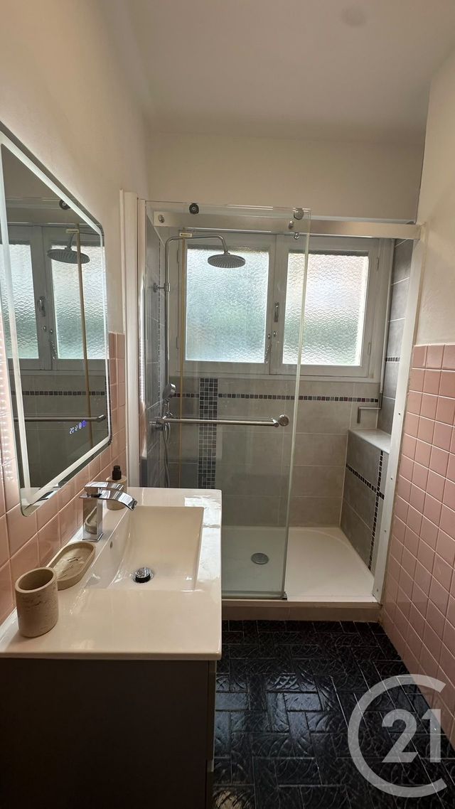 Appartement F3 &agrave; louer - 3 pi&egrave;ces - 69,05 m2 - Nice - 06 - PROVENCE-ALPES-COTE-D-AZUR