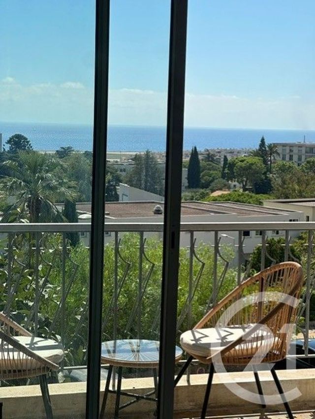Appartement F3 &agrave; louer - 3 pi&egrave;ces - 69,05 m2 - Nice - 06 - PROVENCE-ALPES-COTE-D-AZUR