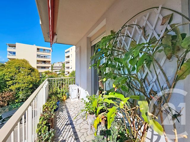 Appartement F3 &agrave; vendre - 3 pi&egrave;ces - 74,67 m2 - Nice - 06 - PROVENCE-ALPES-COTE-D-AZUR