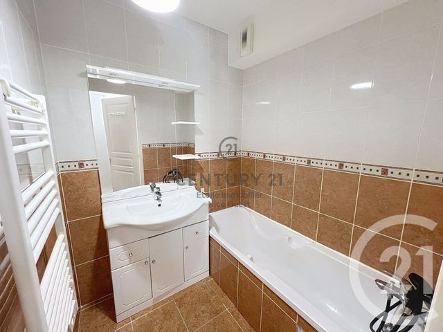 Appartement F2 à vendre - 2 pièces - 45,63 m2 - Nice - 06 - PROVENCE-ALPES-COTE-D-AZUR