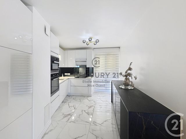Appartement F4 à vendre - 4 pièces - 86 m2 - Nice - 06 - PROVENCE-ALPES-COTE-D-AZUR
