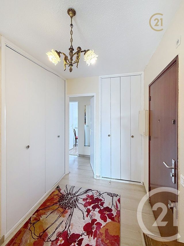 Appartement F3 à vendre - 3 pièces - 70,59 m2 - Antibes - 06 - PROVENCE-ALPES-COTE-D-AZUR