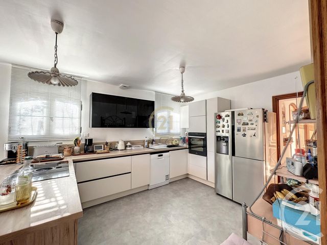 Maison &agrave; vendre - 6 pi&egrave;ces - 238,10 m2 - Grasse - 06 - PROVENCE-ALPES-COTE-D-AZUR