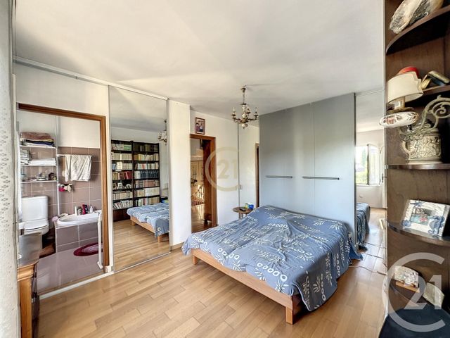 Maison &agrave; vendre - 6 pi&egrave;ces - 238,10 m2 - Grasse - 06 - PROVENCE-ALPES-COTE-D-AZUR