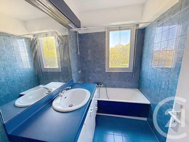 Appartement F4 &agrave; vendre - 4 pi&egrave;ces - 88,14 m2 - Antibes - 06 - PROVENCE-ALPES-COTE-D-AZUR