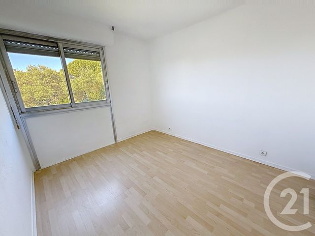 Appartement F4 &agrave; vendre - 4 pi&egrave;ces - 88,14 m2 - Antibes - 06 - PROVENCE-ALPES-COTE-D-AZUR