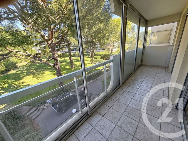 Appartement F4 &agrave; vendre - 4 pi&egrave;ces - 88,14 m2 - Antibes - 06 - PROVENCE-ALPES-COTE-D-AZUR