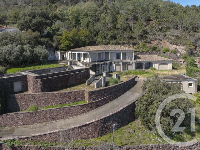 Maison à vendre - 12 pièces - 700 m2 - Theoule Sur Mer - 06 - PROVENCE-ALPES-COTE-D-AZUR