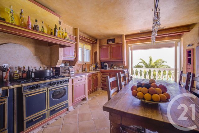 Maison à vendre - 12 pièces - 700 m2 - Theoule Sur Mer - 06 - PROVENCE-ALPES-COTE-D-AZUR