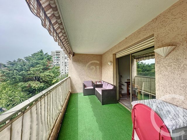 Appartement F3 à vendre - 3 pièces - 67,05 m2 - Le Cannet - 06 - PROVENCE-ALPES-COTE-D-AZUR