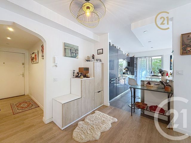 Appartement à vendre - 3 pièces - 78,36 m2 - Antibes - 06 - PROVENCE-ALPES-COTE-D-AZUR