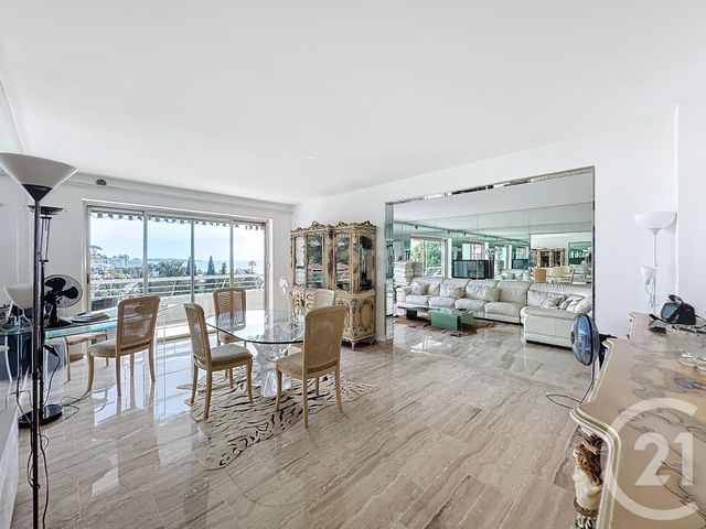 Appartement F4 à vendre - 4 pièces - 134,39 m2 - Cannes - 06 - PROVENCE-ALPES-COTE-D-AZUR