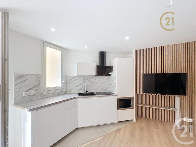 Appartement F2 à vendre - 2 pièces - 35,60 m2 - Antibes - 06 - PROVENCE-ALPES-COTE-D-AZUR