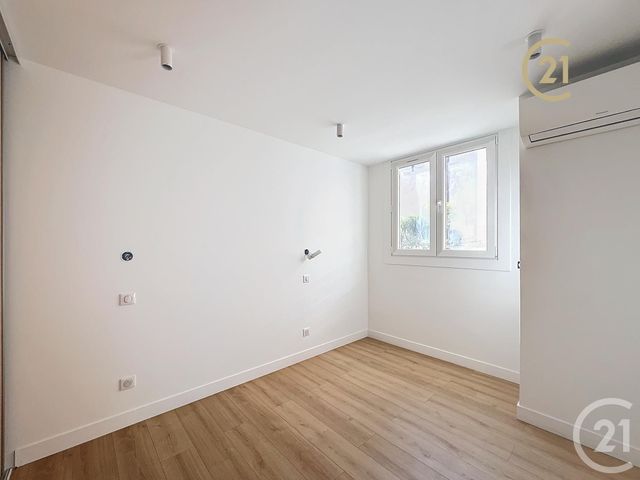 Appartement F2 à vendre - 2 pièces - 35,60 m2 - Antibes - 06 - PROVENCE-ALPES-COTE-D-AZUR