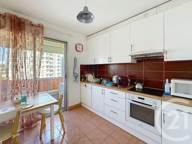 Appartement F4 à vendre - 4 pièces - 93,08 m2 - Antibes - 06 - PROVENCE-ALPES-COTE-D-AZUR