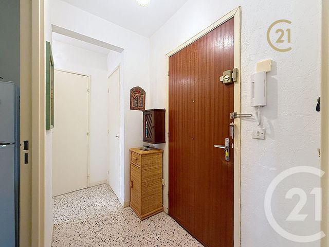 Appartement F2 à vendre - 2 pièces - 48,40 m2 - Antibes - 06 - PROVENCE-ALPES-COTE-D-AZUR