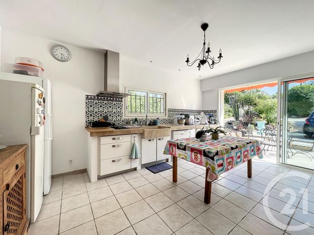 Maison à vendre - 6 pièces - 271 m2 - Biot - 06 - PROVENCE-ALPES-COTE-D-AZUR