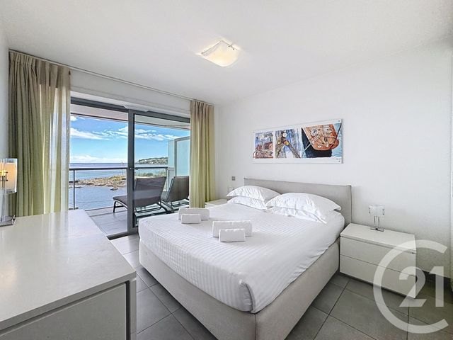 Appartement F2 à vendre - 2 pièces - 51,10 m2 - Antibes - 06 - PROVENCE-ALPES-COTE-D-AZUR