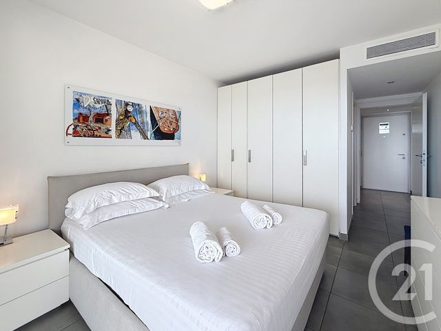 Appartement F2 à vendre - 2 pièces - 51,10 m2 - Antibes - 06 - PROVENCE-ALPES-COTE-D-AZUR