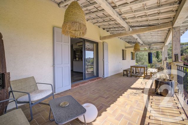 Maison à vendre - 4 pièces - 220 m2 - Antibes - 06 - PROVENCE-ALPES-COTE-D-AZUR