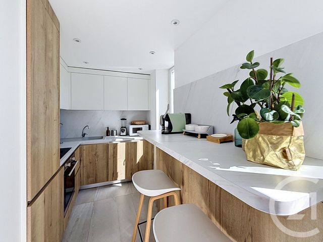 Appartement Duplex &agrave; vendre - 3 pi&egrave;ces - 59 m2 - Antibes - 06 - PROVENCE-ALPES-COTE-D-AZUR
