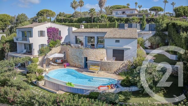 Maison à vendre - 7 pièces - 230 m2 - Vallauris - 06 - PROVENCE-ALPES-COTE-D-AZUR