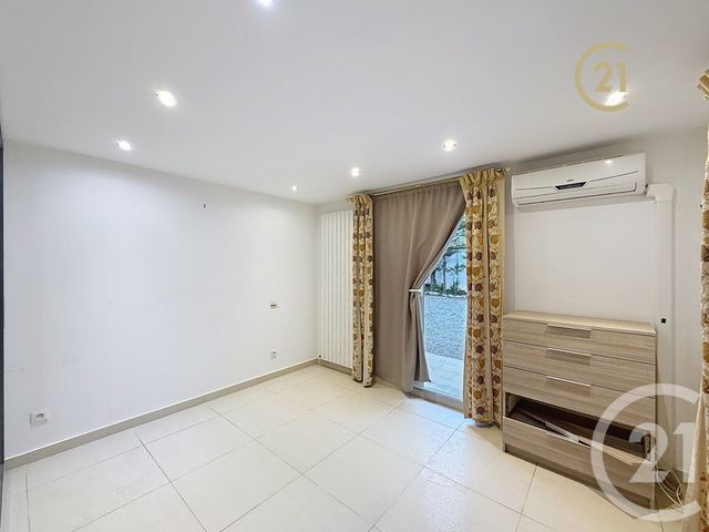 Maison à vendre - 6 pièces - 201,97 m2 - Antibes - 06 - PROVENCE-ALPES-COTE-D-AZUR