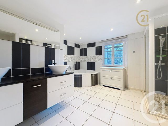 Maison à vendre - 6 pièces - 201,97 m2 - Antibes - 06 - PROVENCE-ALPES-COTE-D-AZUR