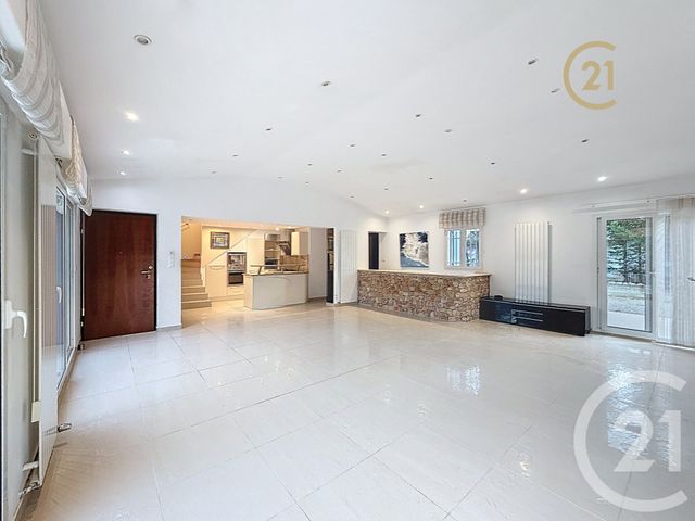 Maison à vendre - 6 pièces - 201,97 m2 - Antibes - 06 - PROVENCE-ALPES-COTE-D-AZUR