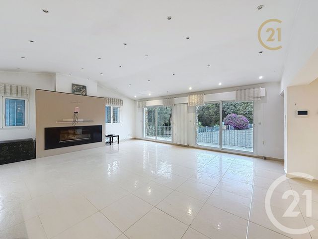 Maison à vendre - 6 pièces - 201,97 m2 - Antibes - 06 - PROVENCE-ALPES-COTE-D-AZUR