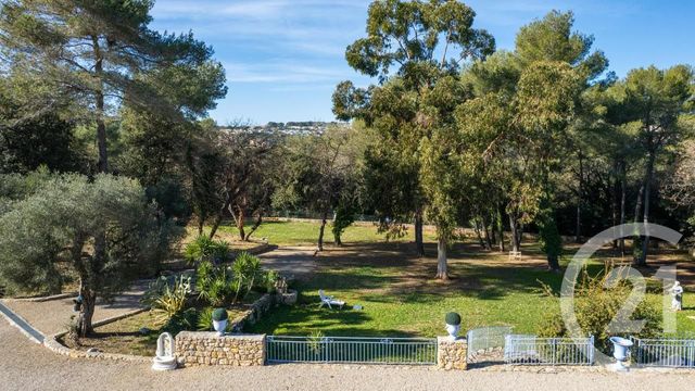 Maison à vendre - 6 pièces - 201,97 m2 - Antibes - 06 - PROVENCE-ALPES-COTE-D-AZUR