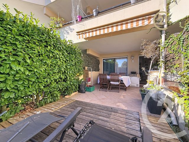 Appartement F3 à vendre - 3 pièces - 53,71 m2 - Antibes - 06 - PROVENCE-ALPES-COTE-D-AZUR