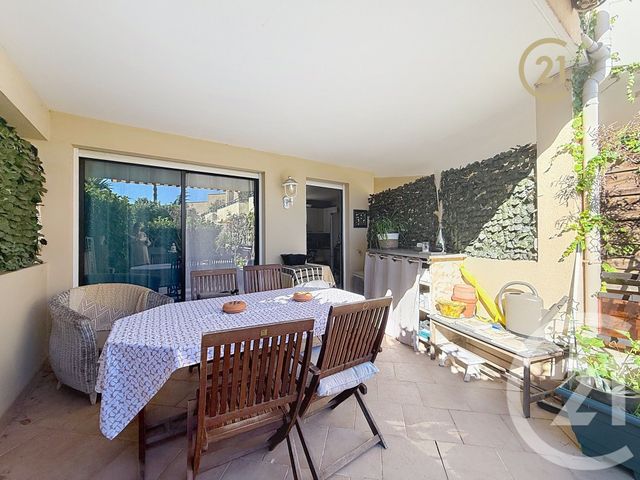 Appartement F3 à vendre - 3 pièces - 53,71 m2 - Antibes - 06 - PROVENCE-ALPES-COTE-D-AZUR
