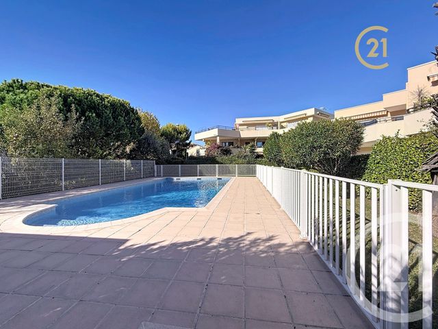 Appartement F3 à vendre - 3 pièces - 53,71 m2 - Antibes - 06 - PROVENCE-ALPES-COTE-D-AZUR