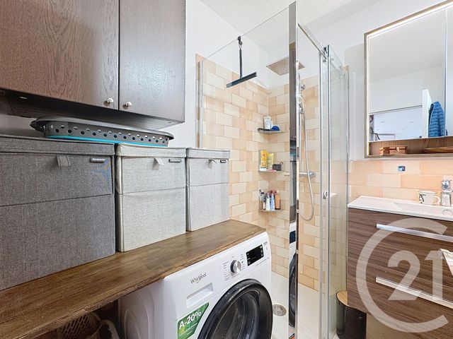 Appartement F2 à vendre - 2 pièces - 47,19 m2 - Antibes - 06 - PROVENCE-ALPES-COTE-D-AZUR