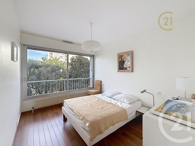 Appartement F3 &agrave; vendre - 3 pi&egrave;ces - 72,49 m2 - Antibes - 06 - PROVENCE-ALPES-COTE-D-AZUR