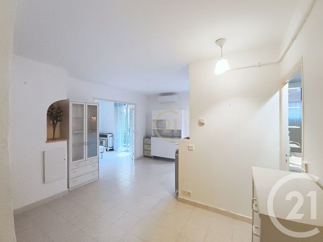 Appartement F2 à vendre - 2 pièces - 37,57 m2 - Antibes - 06 - PROVENCE-ALPES-COTE-D-AZUR