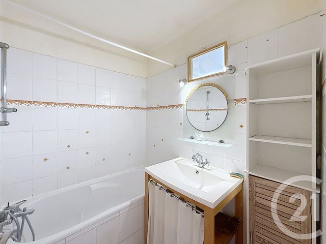Appartement F3 &agrave; vendre - 3 pi&egrave;ces - 58 m2 - Antibes - 06 - PROVENCE-ALPES-COTE-D-AZUR